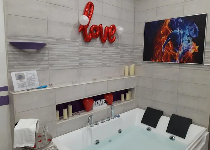 Nido Di Suite, Jacuzzi King Size, Metro C *